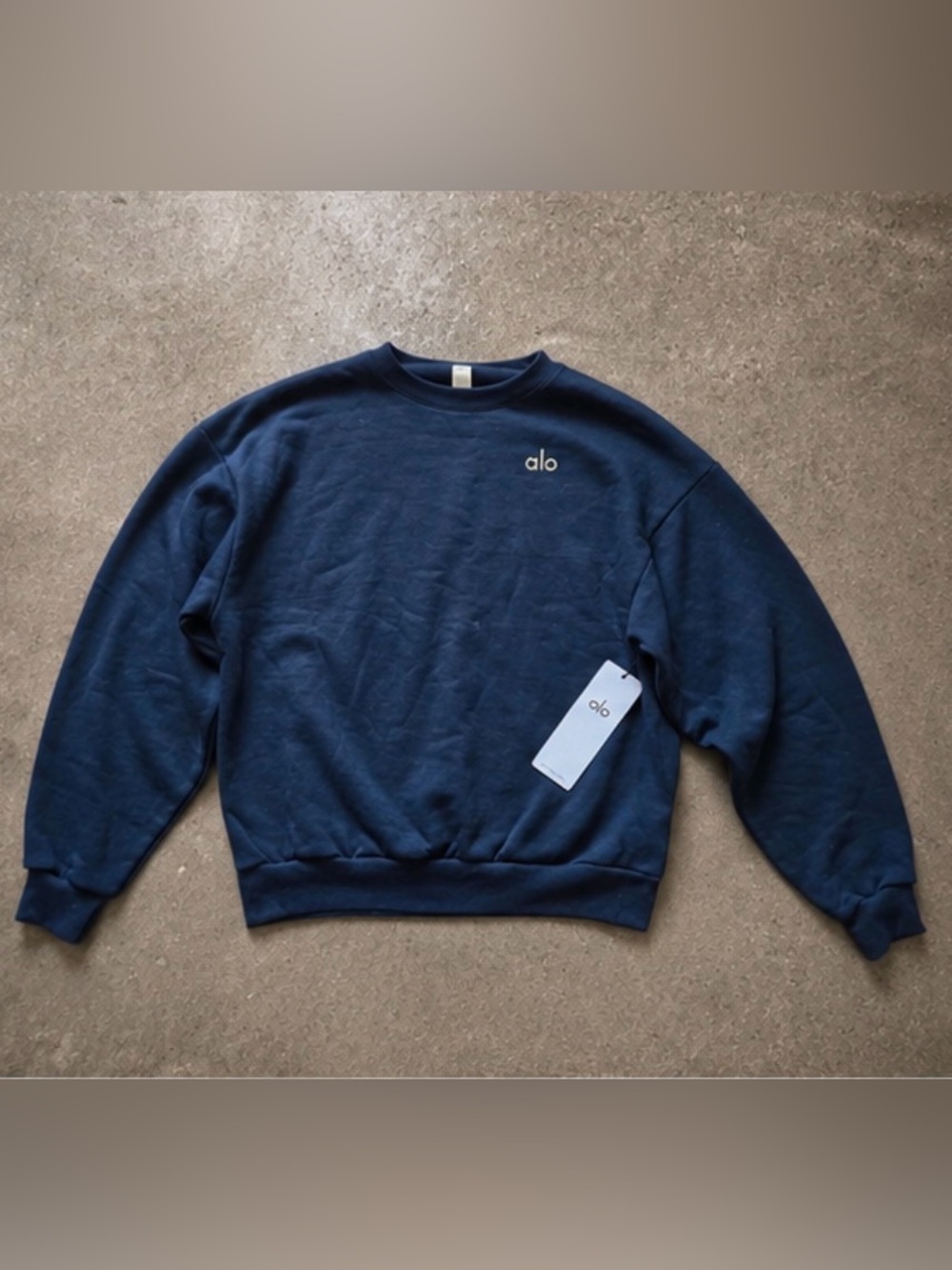 ALO Yoga Women’s Navy Crewneck Sweatshirt